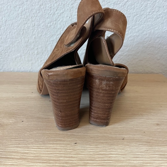 Steven By Steve Madden Tan Heeled Sandals - Picture 3 of 12